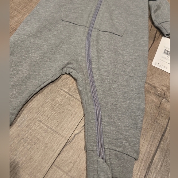 Nike Baby Full Zip Outfit With Hood NWT 6 Months - Picture 4 of 4